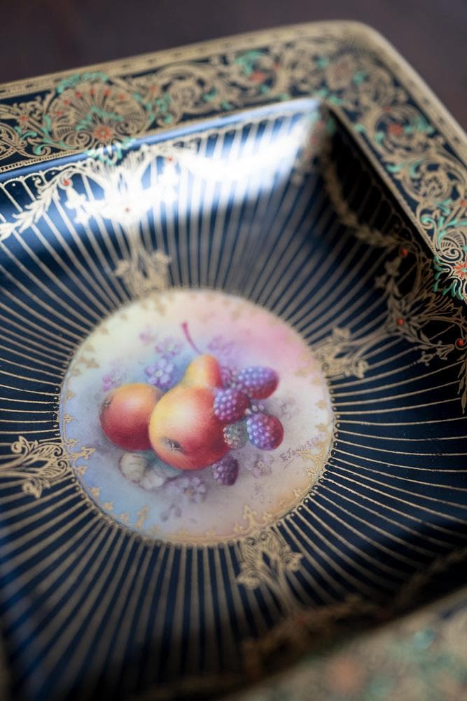 ロイヤルウースター フルーツ画四方皿