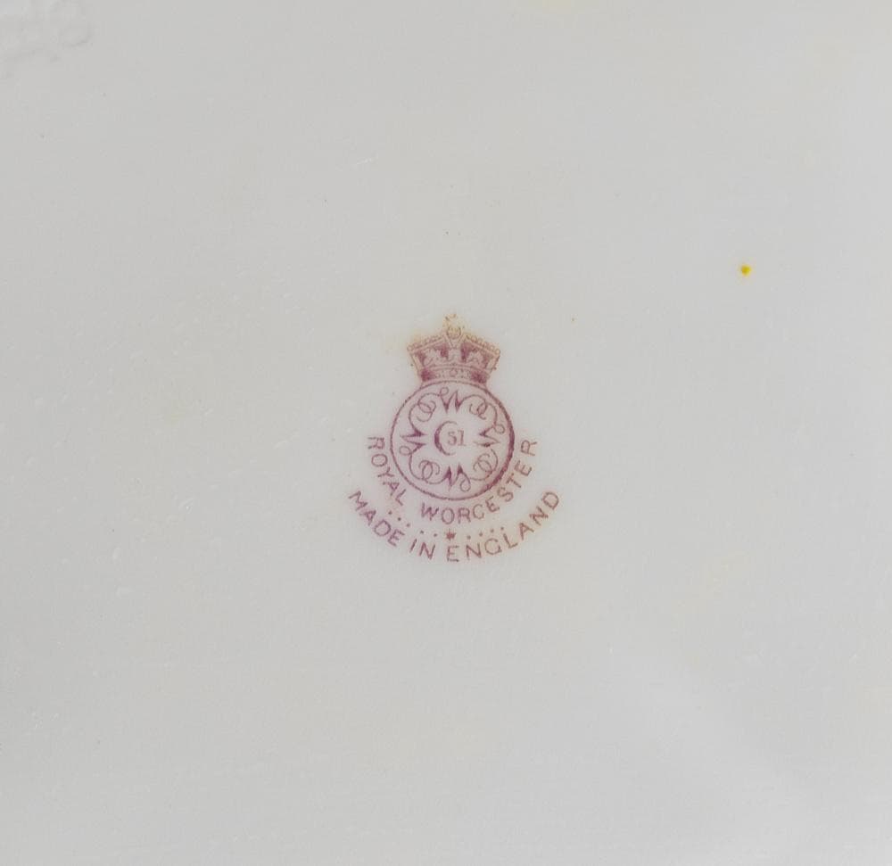 ロイヤルウースター フルーツ画四方皿