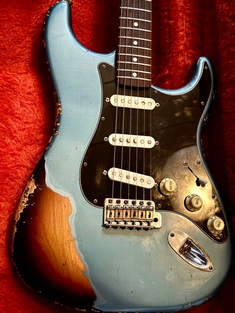 Fender Stratocaster classic 60s nitro - メルカリ