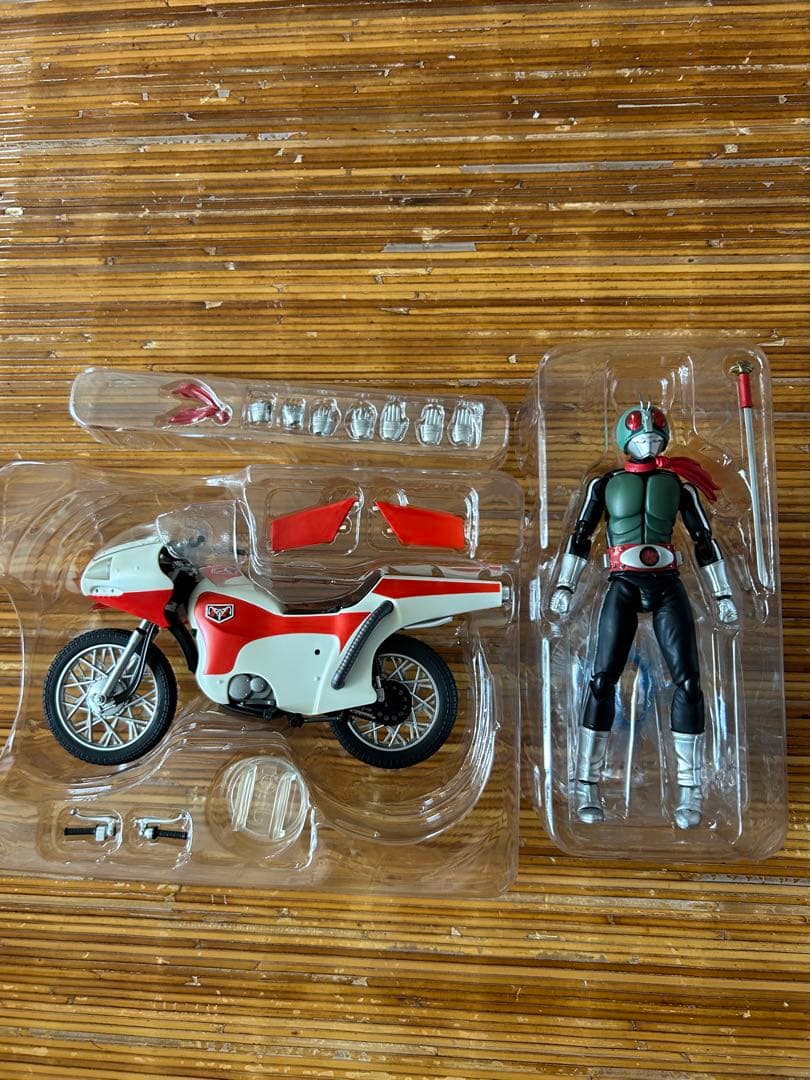 shf仮面ライダー新1号&新サイクロン号セット