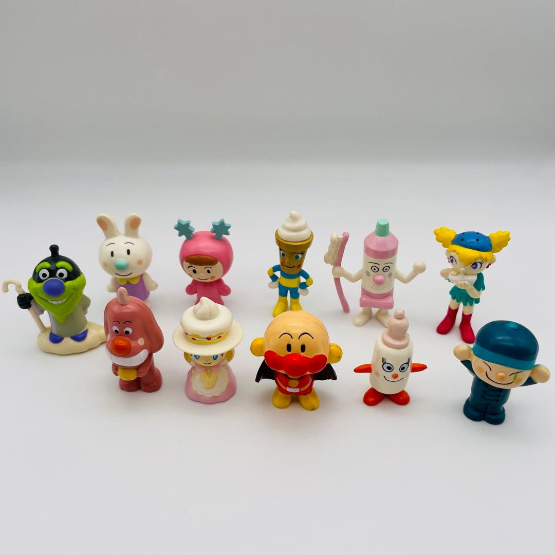 アンパンマン フィギュア 34個セット レア キャラクター ミニ