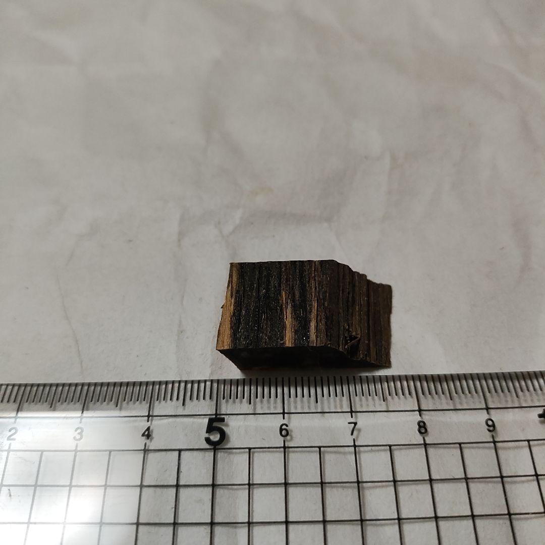 【希少】寸門多羅 黄熟香2.94g 聞香用 伽羅寸門多羅 真南蛮 真那賀 羅国