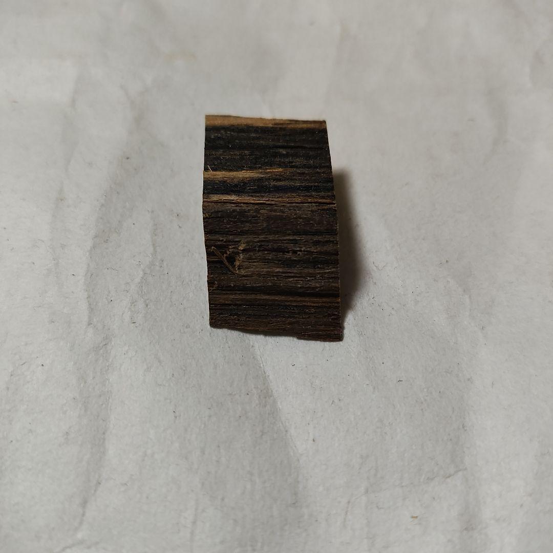 【希少】寸門多羅 黄熟香2.94g 聞香用 伽羅寸門多羅 真南蛮 真那賀 羅国