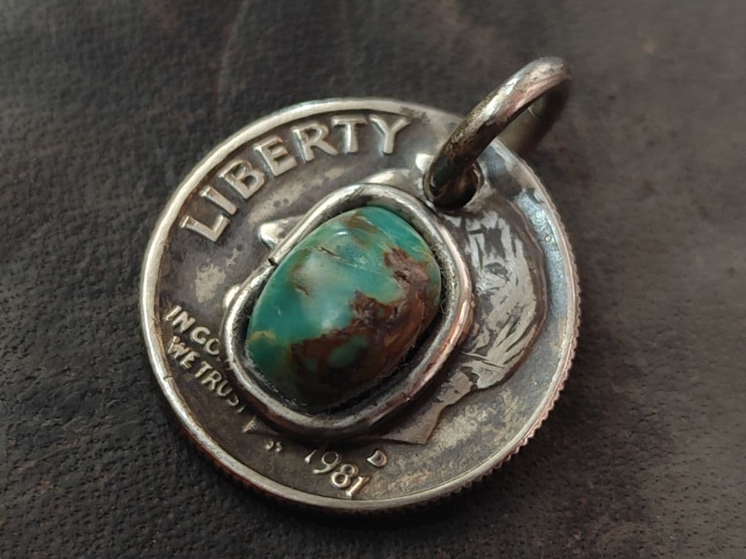 \"The 1940s\"model ターコイズペンダント　d