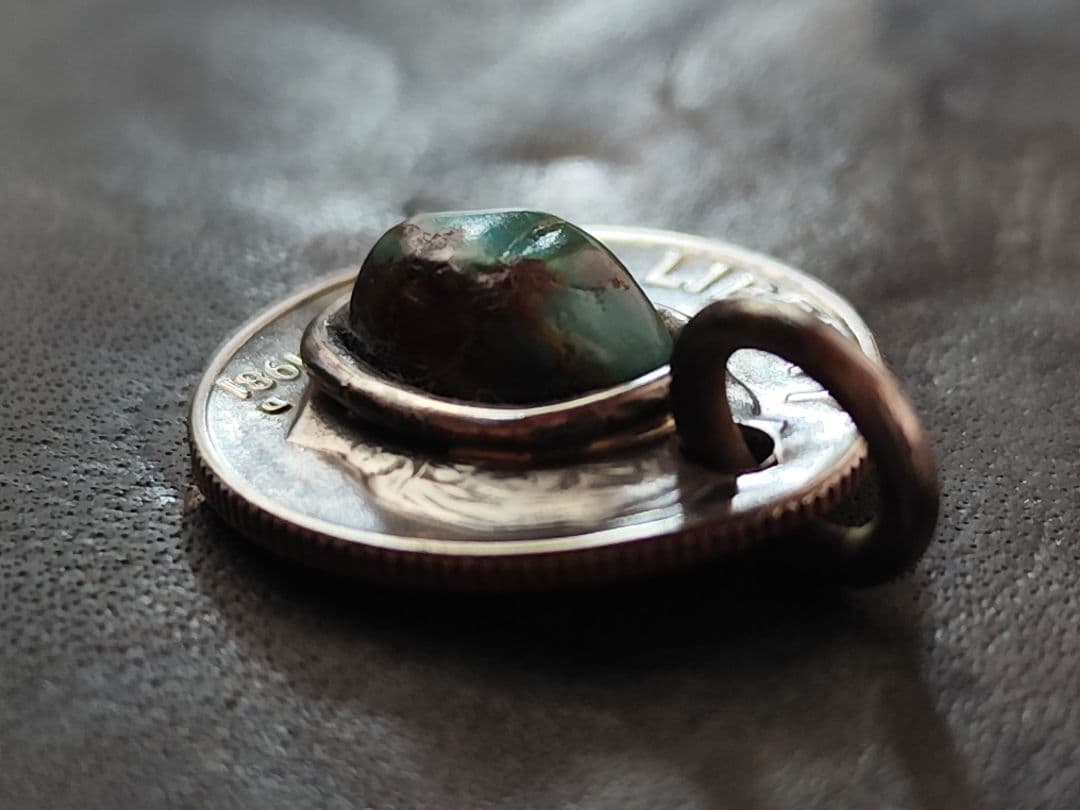 \"The 1940s\"model ターコイズペンダント　d