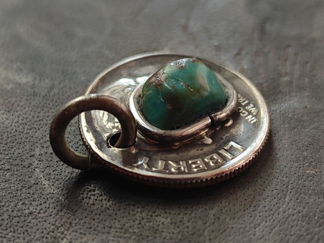 \"The 1940s\"model ターコイズペンダント　d