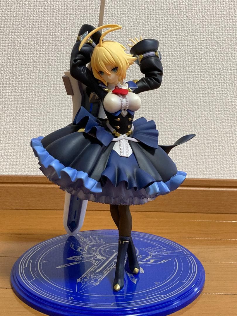 BLAZBLUE Es (エス) 1/7スケール フィギュア【値下げ交渉OK】 - メルカリ