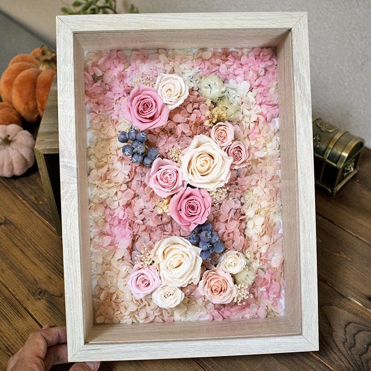 額入り プリザーブドフラワー 額縁に入ったお花 長期間鑑賞可能 白系