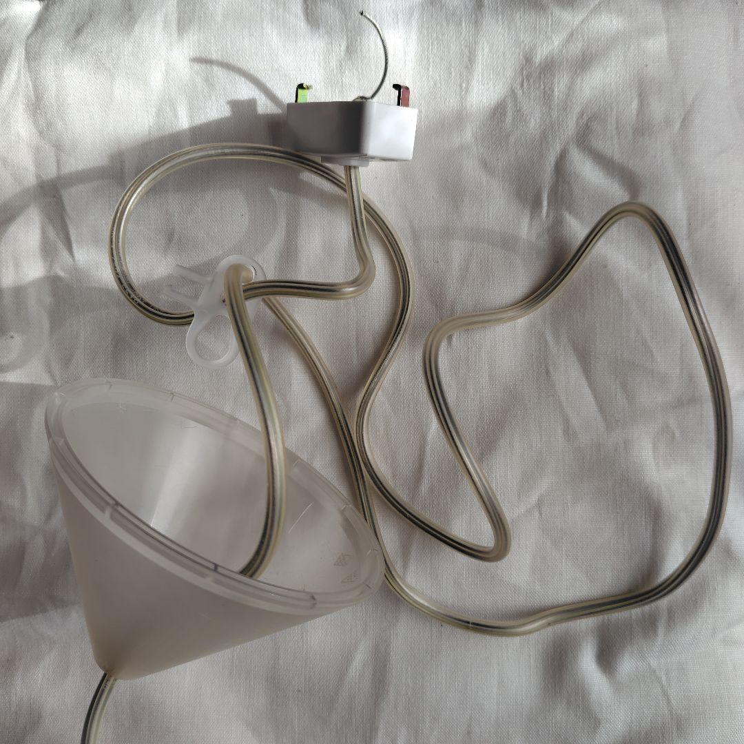 オレンジ（琥珀色）と濃い紫のガラス玉 ペンダントライト