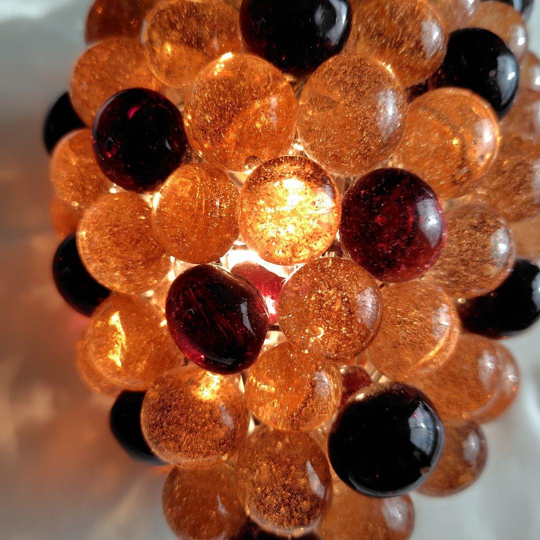 オレンジ（琥珀色）と濃い紫のガラス玉 ペンダントライト