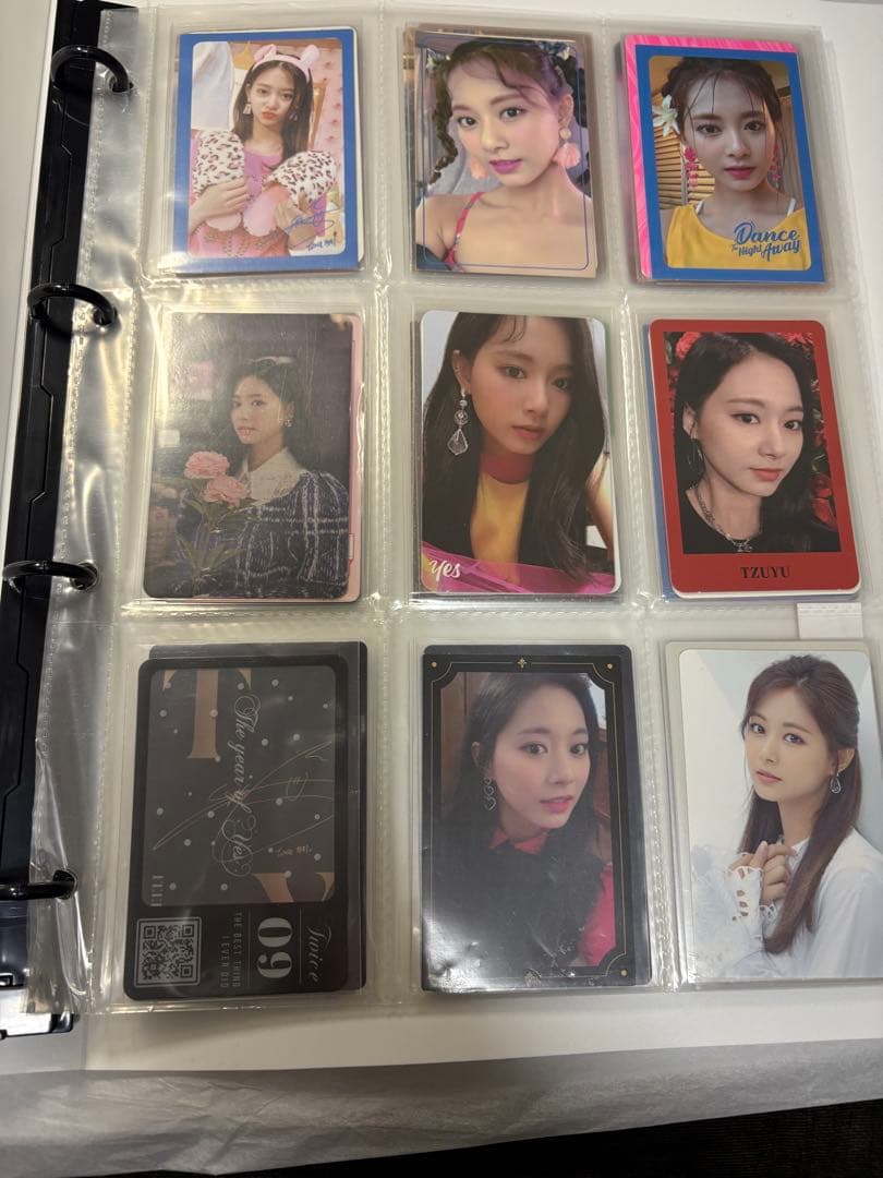 TWICE ツウィ トレカ まとめ売り - メルカリ