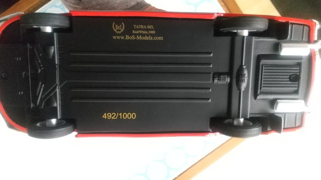 1/18 BoS タトラ -603 ベルリン 1969 ミニカー