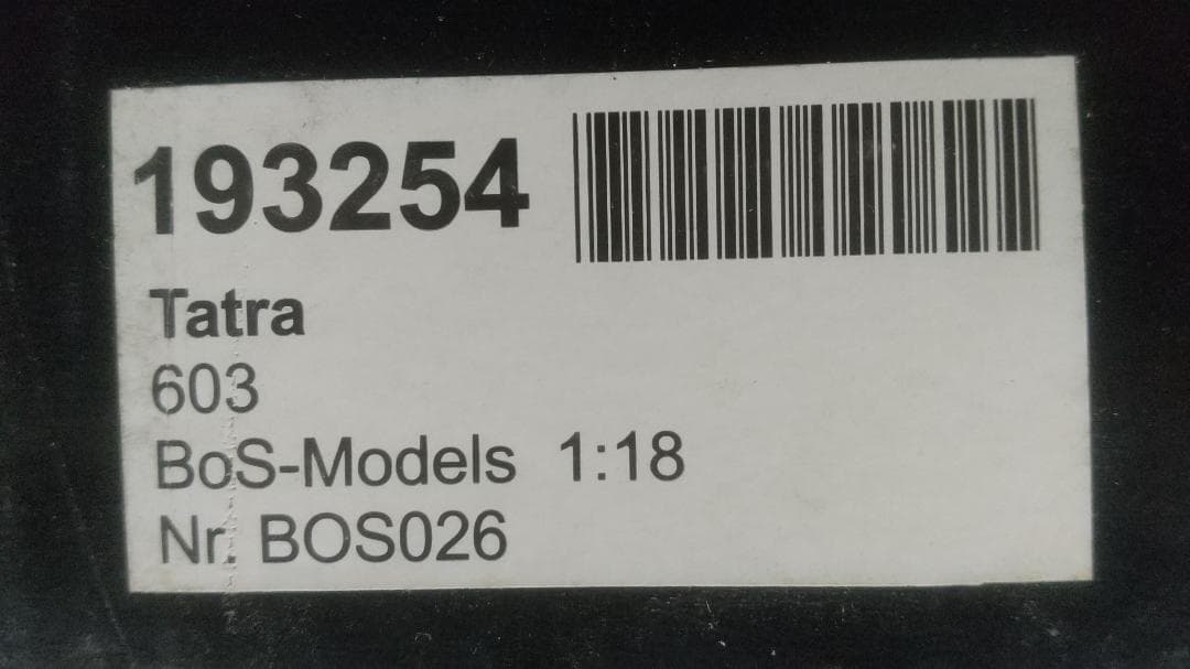 1/18 BoS タトラ -603 ベルリン 1969 ミニカー