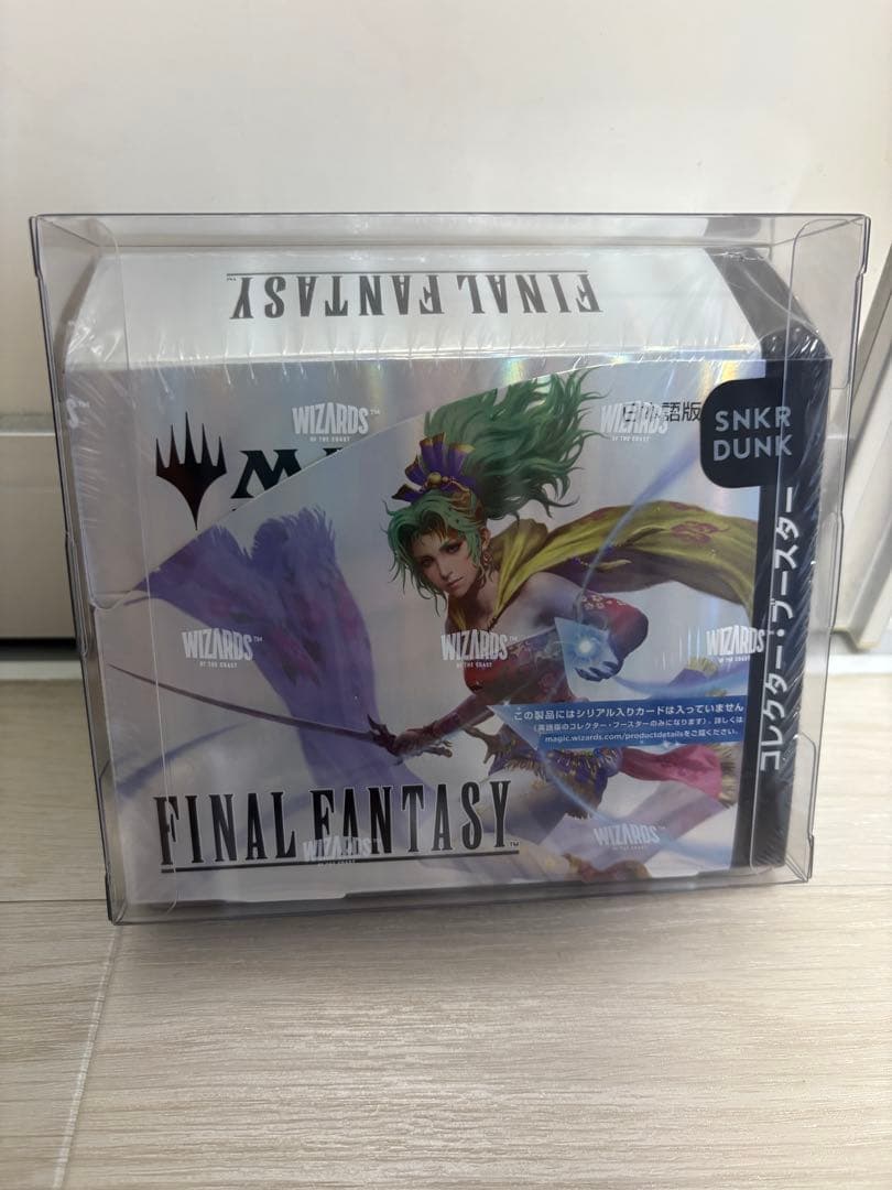 【新品未開封】MTG FF コレクターブースター　日本語版　保護ケース入り