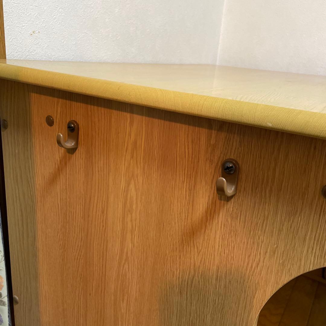 引き取りお願いします　コイズミ学習机