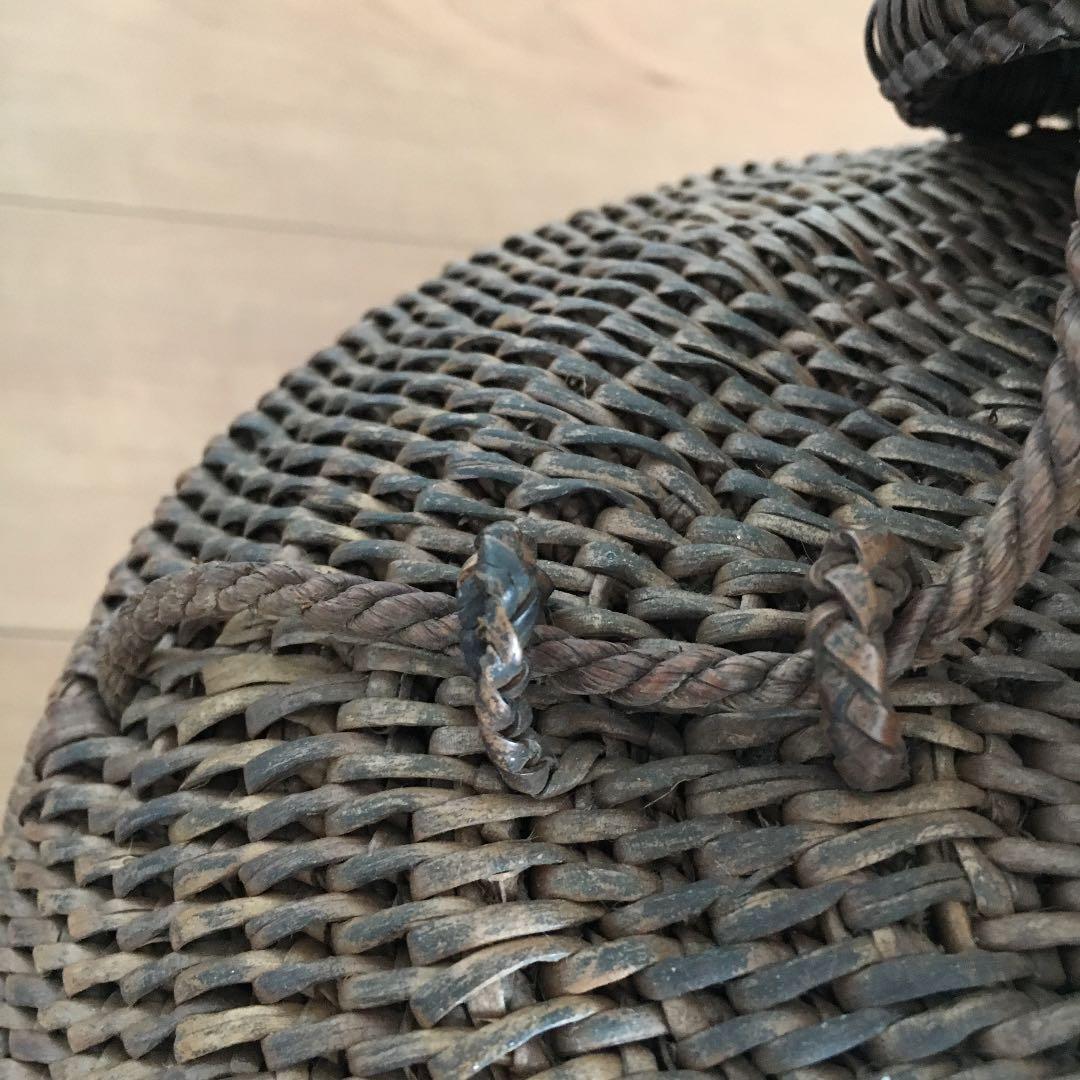 古民具 ロンボク島の古い大型アタ製魚籠