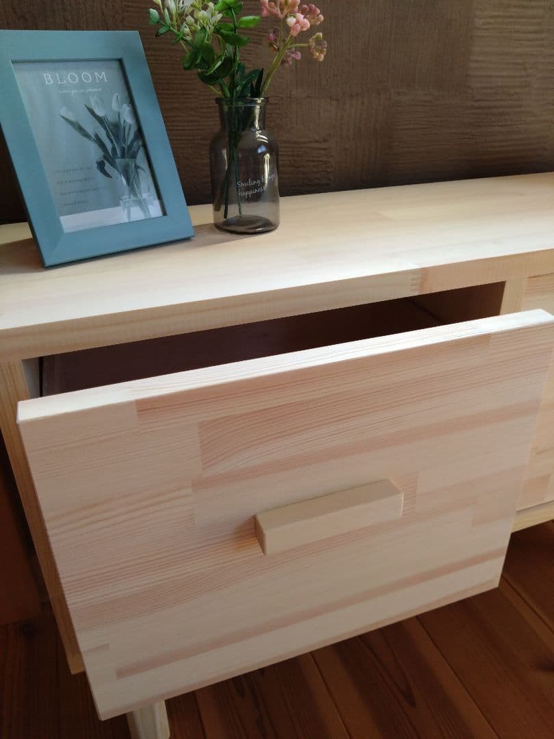 【送料無料】チェスト付サイドボード　　北欧風ナチュラル仕上げ　飾り棚　テーブル