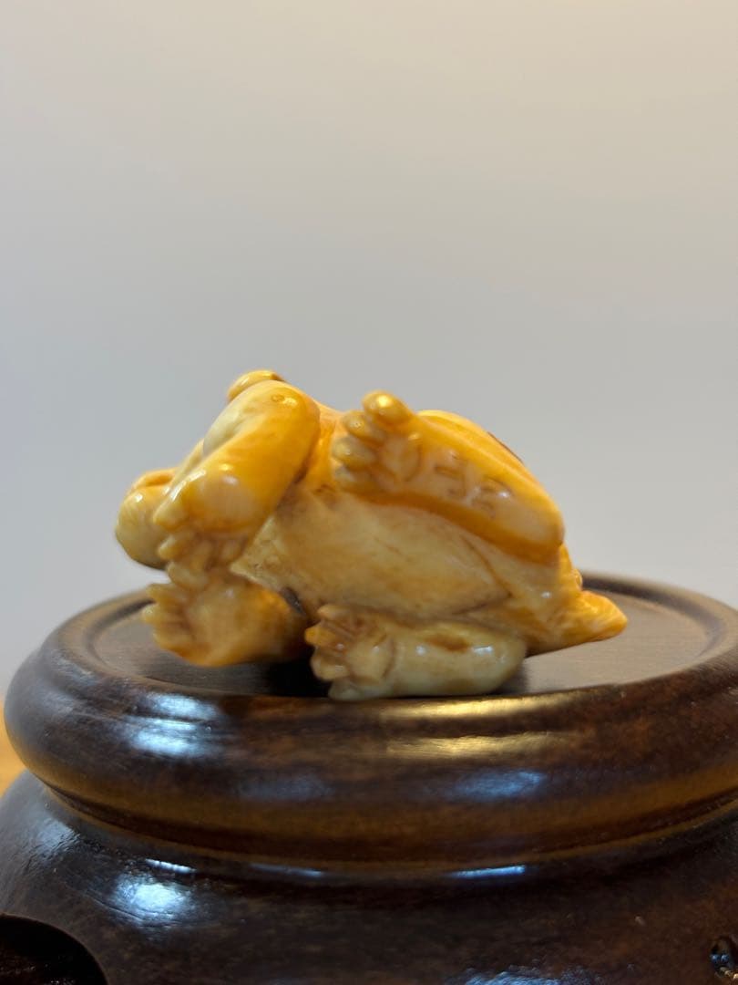 【希少】犬の親子　時代提物 根付 銘有り　アンティーク　印籠