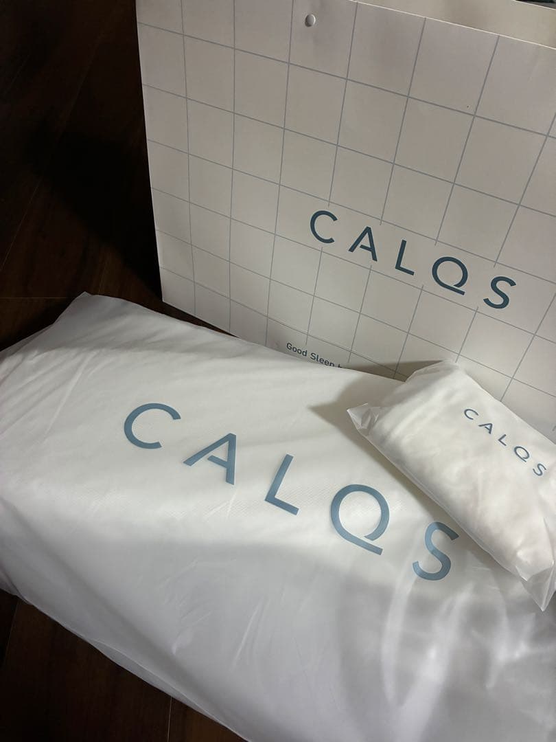 美品正規品▶︎CALQS （カルクス首と肩がホッとする枕PLUS温め機能マッサージ