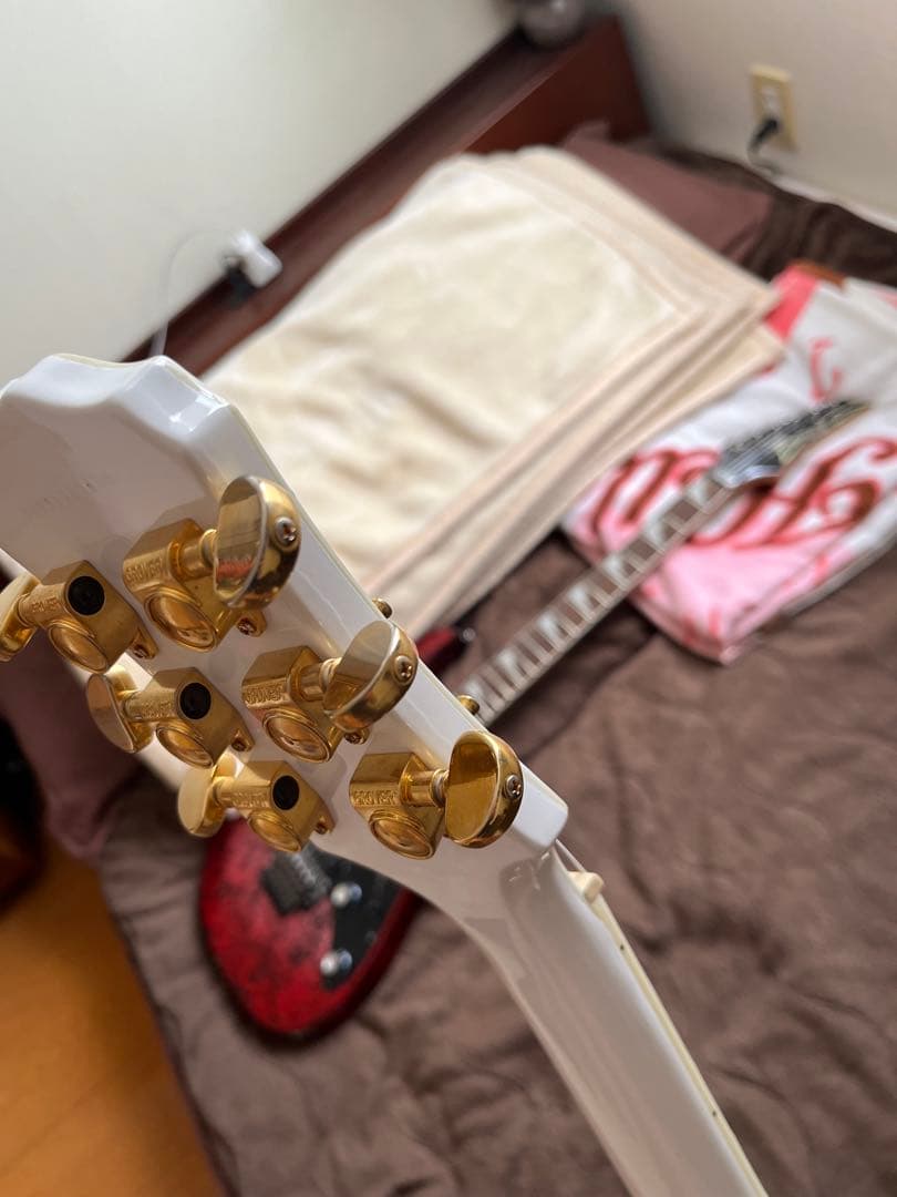 【調整済】epiphone Lespaul Custom pro white