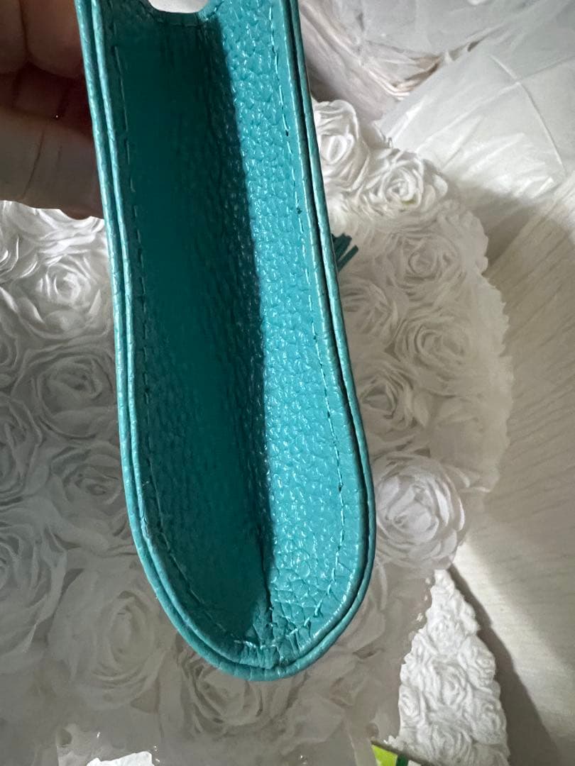 牛革　スワロフスキー　お宝ポーチ