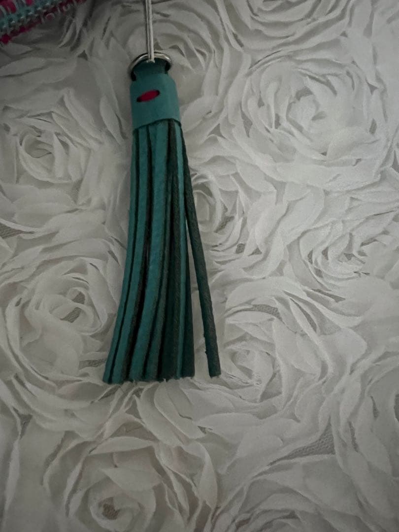 牛革　スワロフスキー　お宝ポーチ