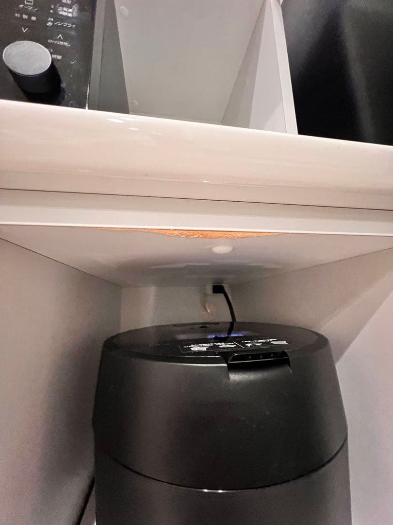 ニトリ　ホワイトキッチン収納 食器棚