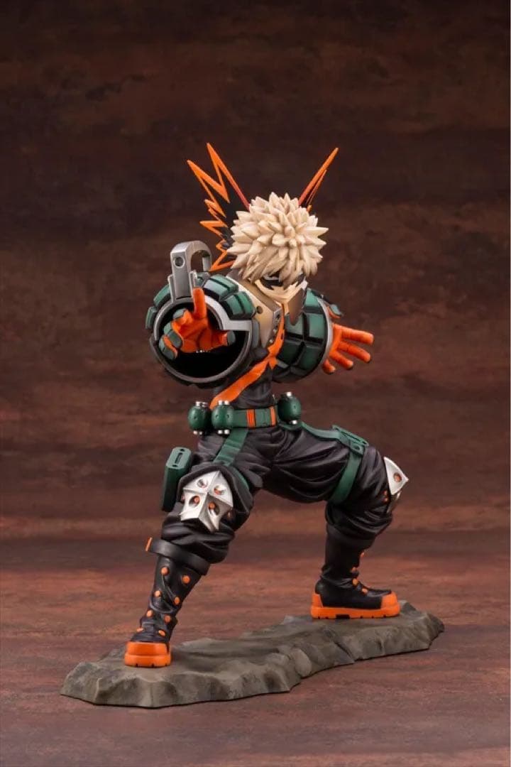 【新品未開封】1/8スケールフィギュア　ARTFX J 爆豪勝己（販売終了品）