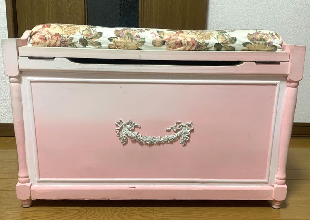 【収納BOX】椅子/ピンク/白/花柄/家具/収納スツール/ケース/ベンチ