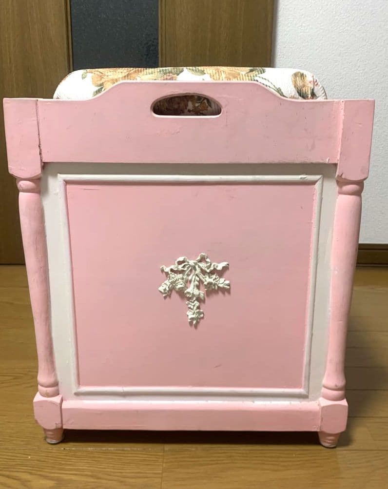 【収納BOX】椅子/ピンク/白/花柄/家具/収納スツール/ケース/ベンチ