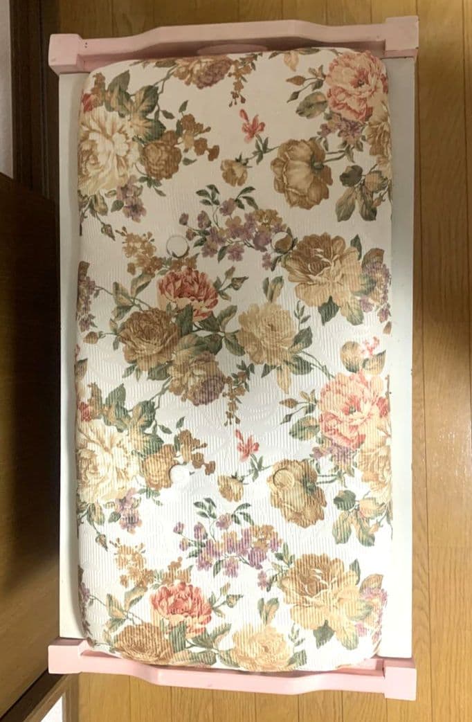 【収納BOX】椅子/ピンク/白/花柄/家具/収納スツール/ケース/ベンチ