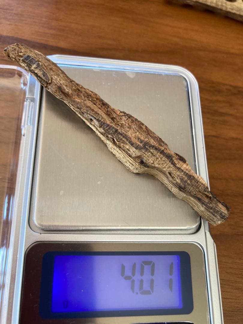 香木　沈香　青タニ　4グラム