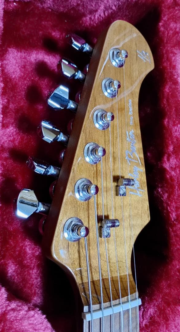 ギター Harley Benton Fusion-III HSH Roasted