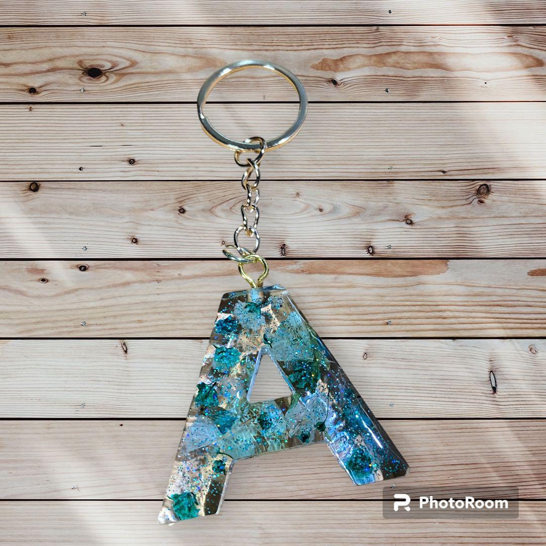 推しグッズ イニシャルキーホルダー SnowMan 阿部亮平 - メルカリ