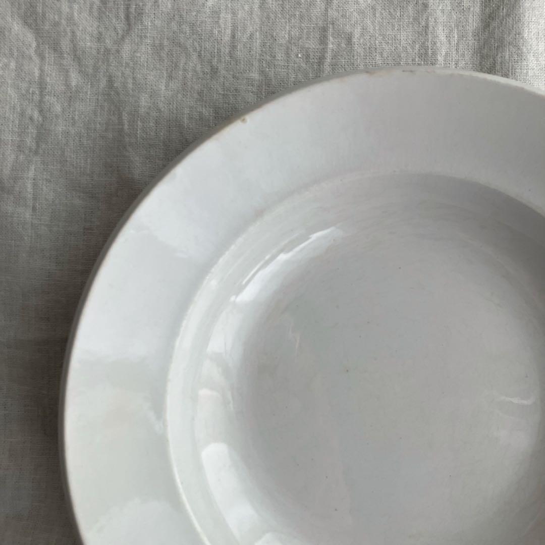 バドンヴィレー 地厚皿 深皿 B