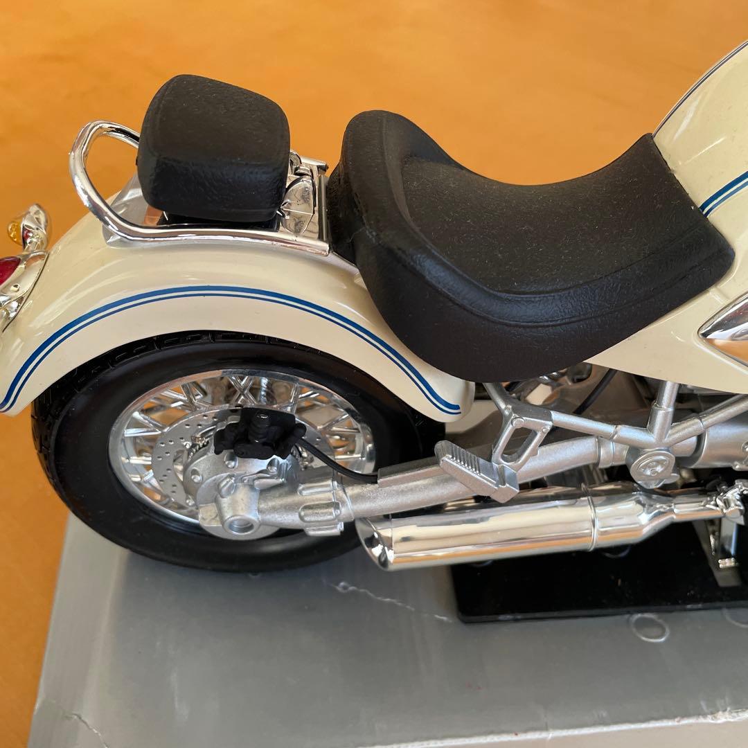 BMW R 1200 C バイク 1/6希少 - メルカリ