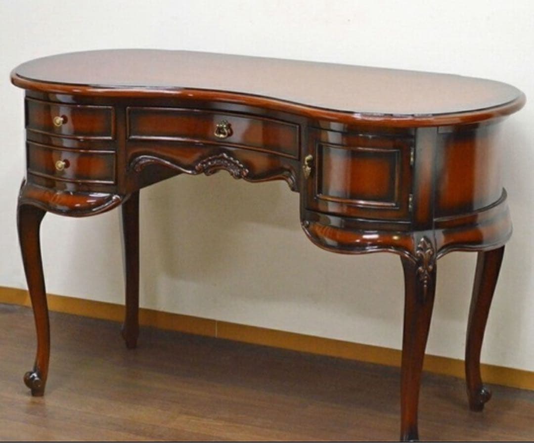 アンティーク風　ダークブラウン 木製デスク 曲線デザイン　プレジデントデスク