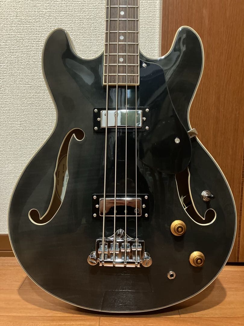 AriaProII セミアコベースTAB-Classic/FM SBK 緑っぽい - メルカリ