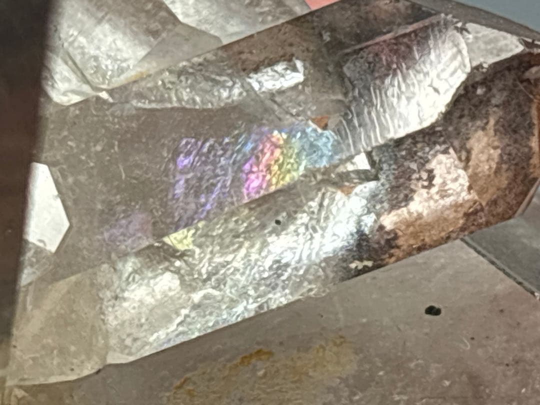 《ファントム×ライトスモーキークォーツクラスター＊ブラックルチル》