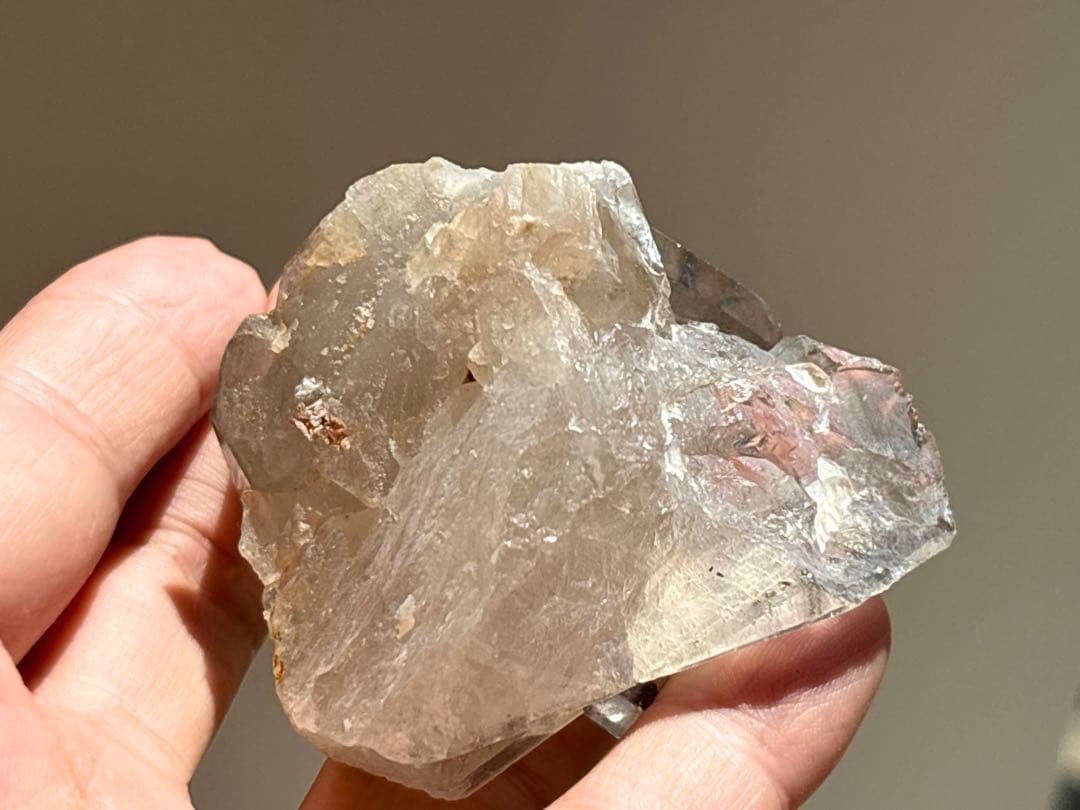 《ファントム×ライトスモーキークォーツクラスター＊ブラックルチル》