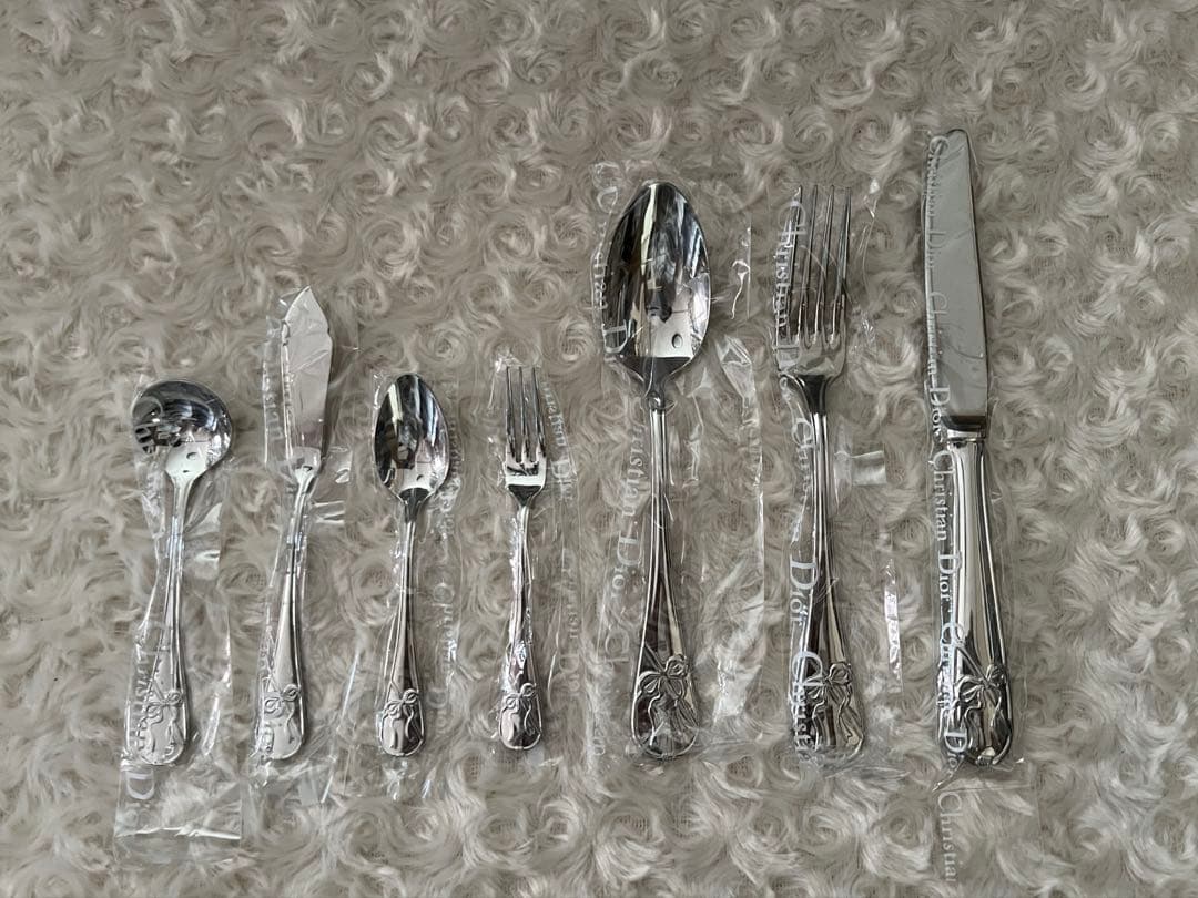 ディオール　カトラリーセット　18-18 ディナーセット〈24本セット〉W18