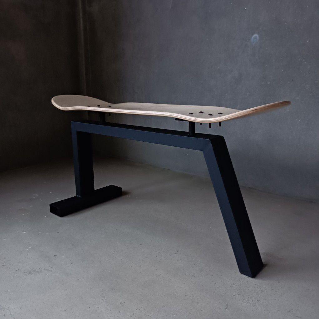 アイアンスケートボードベンチ　スツール