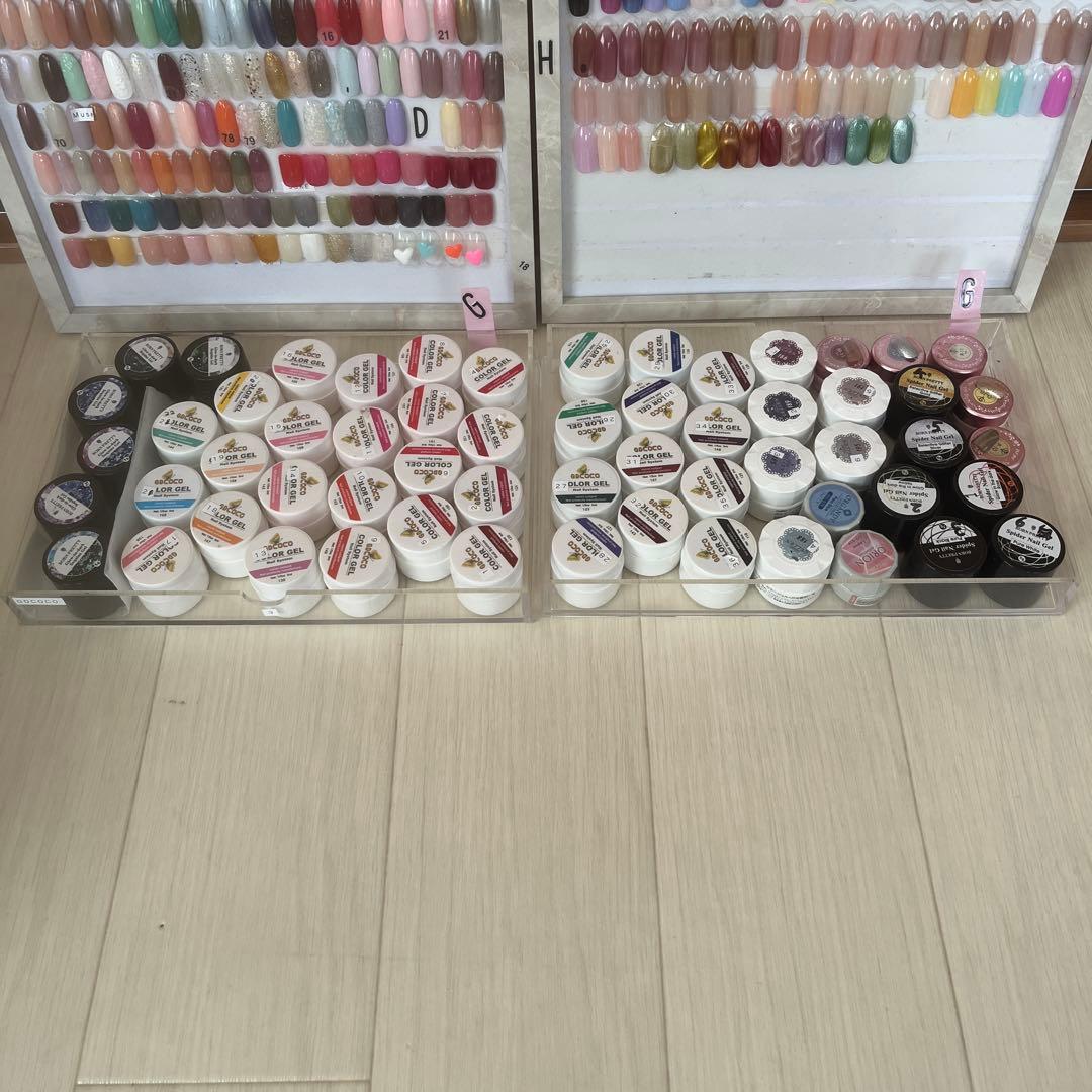 ネイルカラー・ジェルネイル クリアケース入り