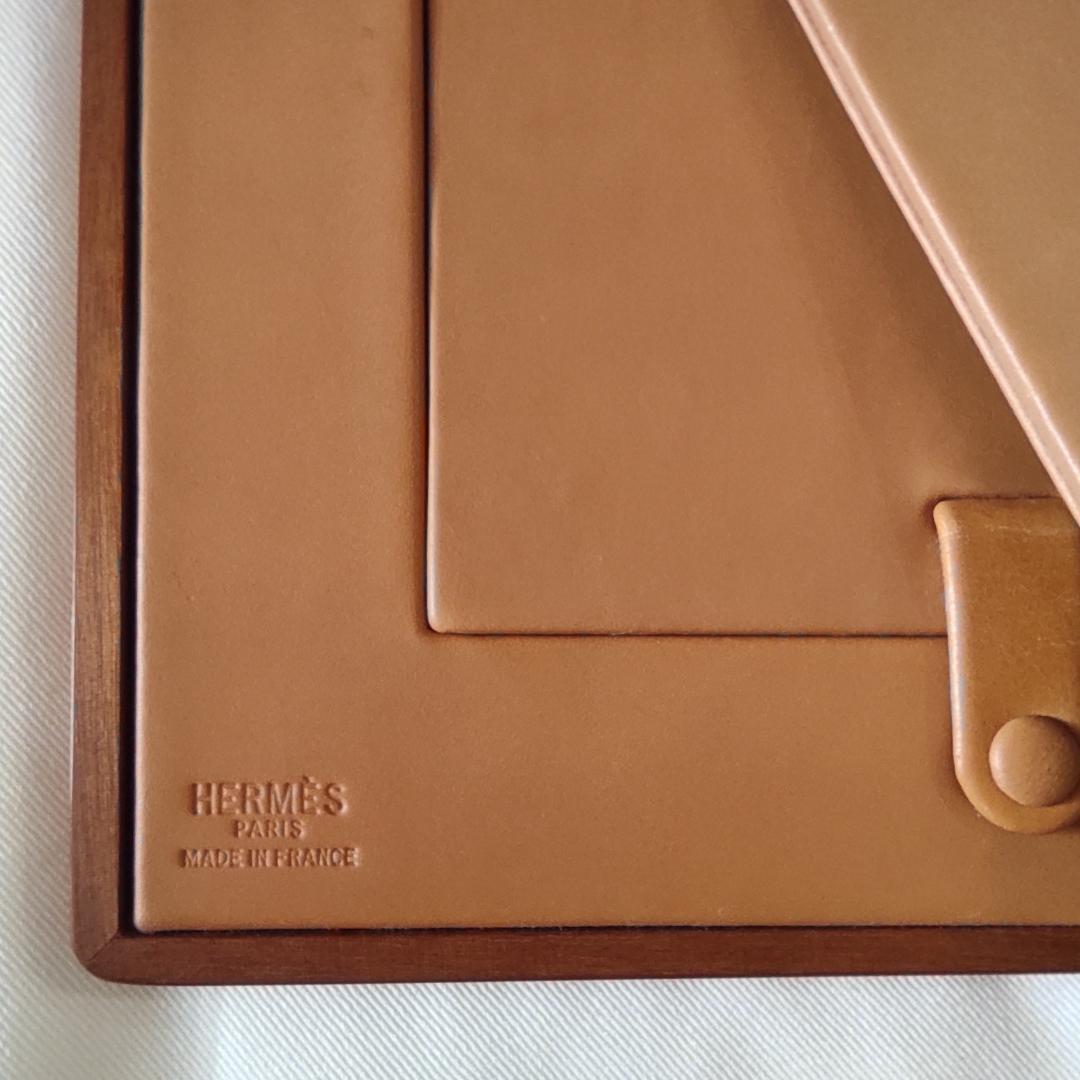 【希少】HERMES フォトスタンド　マホガニーラッカー　ステッチ模様