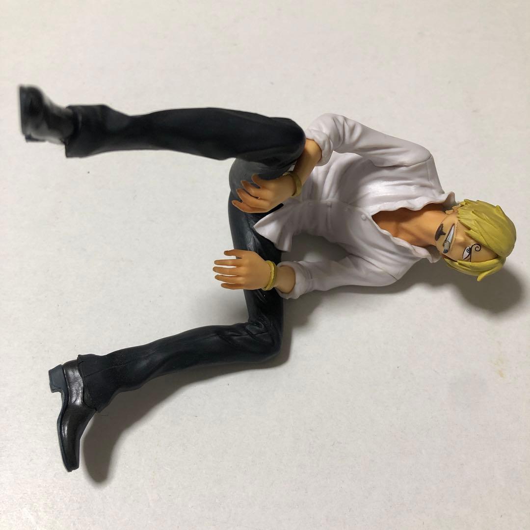 ワンピース DXF フィギュア ヴィンスモーク サンジ ジェルマ66 - メルカリ