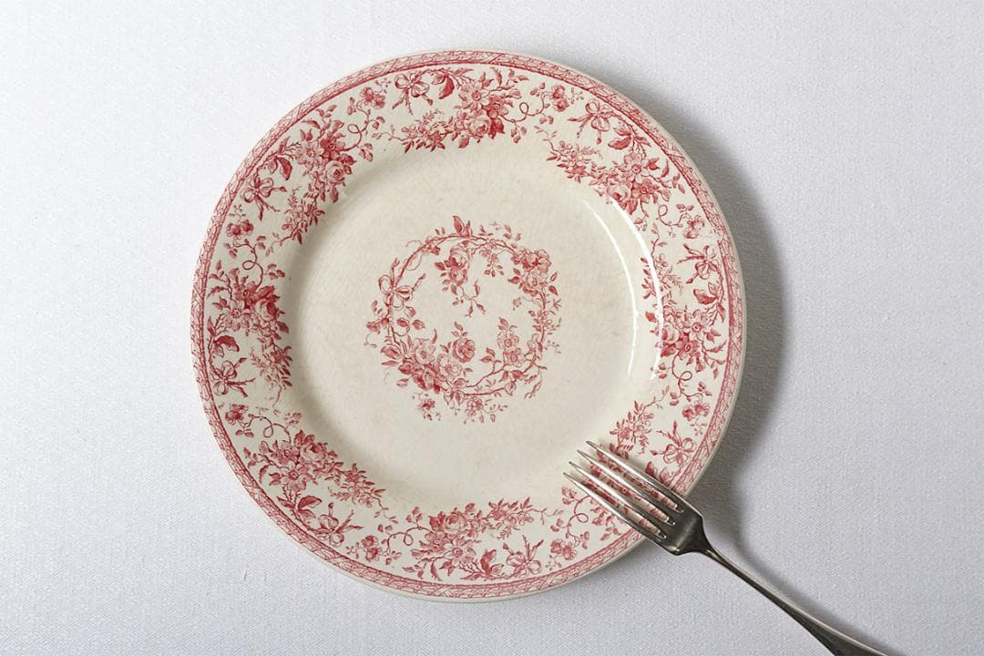 フランスアンティーク　ジアン　ローズ　 プレート　ピンクレッド　23.9cm