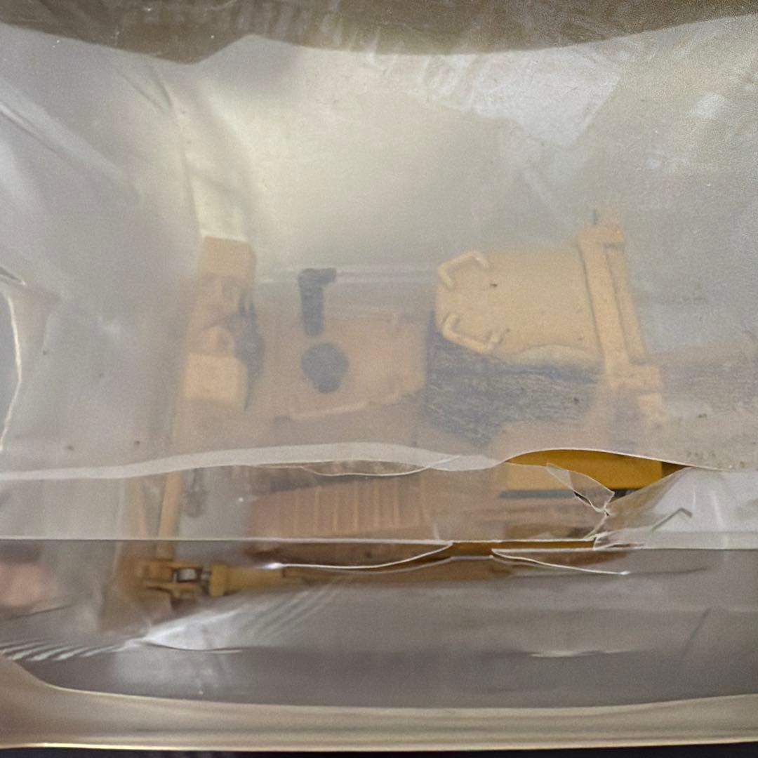 重機CATERPILLAR D8R イエロー