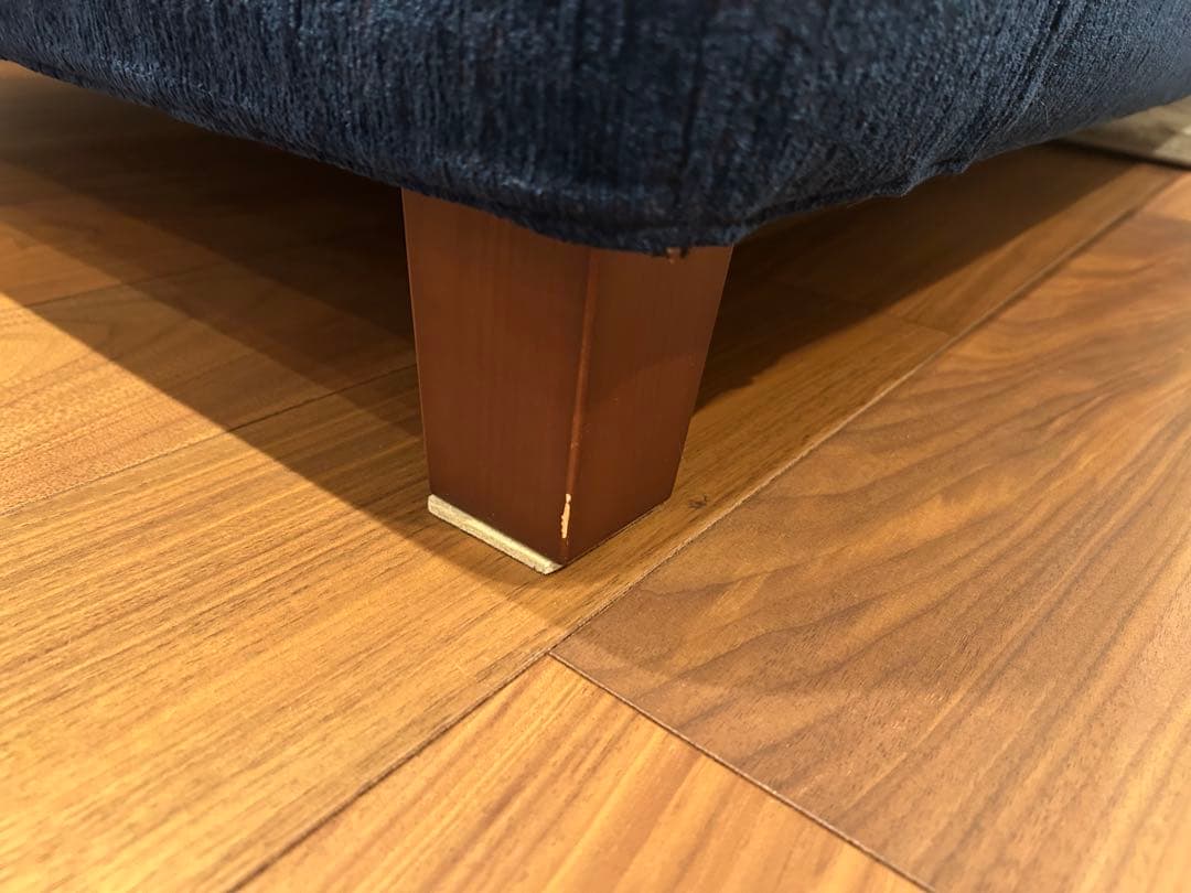 東京インテリア　3人掛けソファ