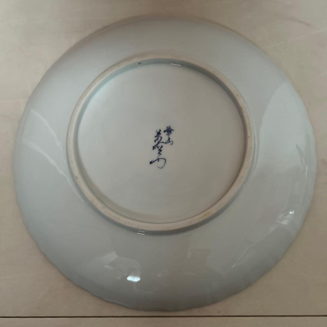 ★《美品》★ 【紫檀の皿立て】、　【有田焼 】「華山・萬右衛門 」飾り皿