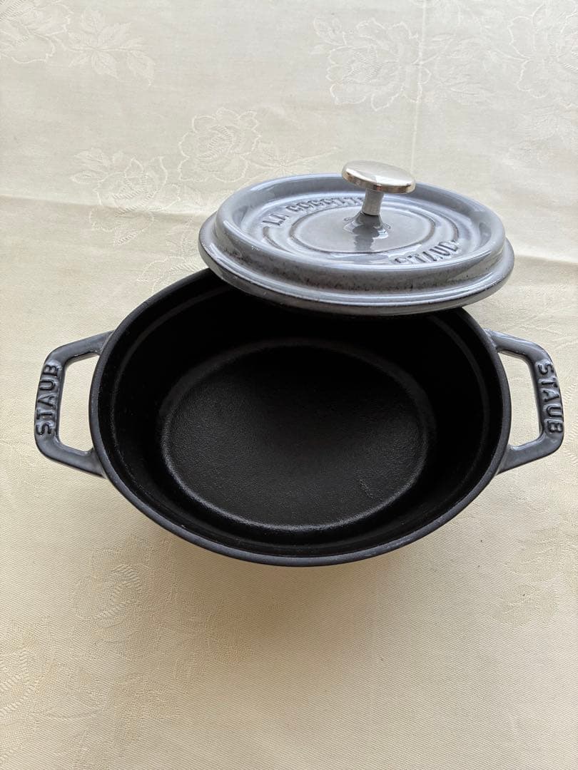 STAUB LA COCOTTE 鍋 15㌢　グレー